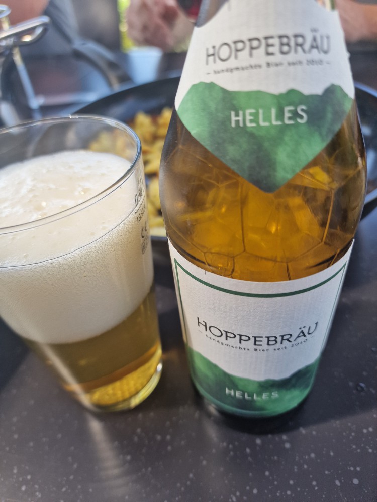 Hoppebräu Helles